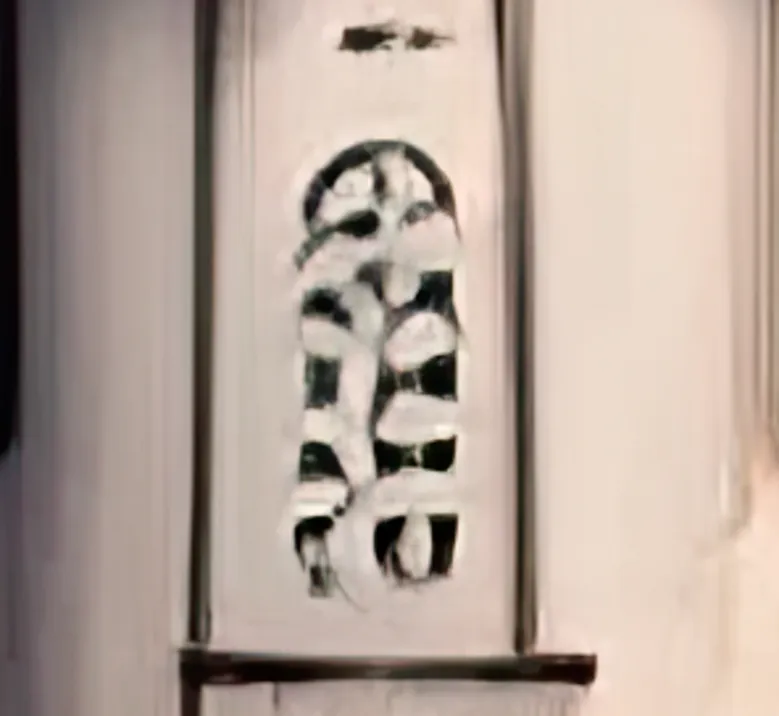 inscription 424b5a245a5a93f02e6a936c37fffc9a4cbc77cedefa32f4d675a6f4e67f7c79i0